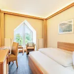 Hotel Strandhotel Seerose Kolpinsee