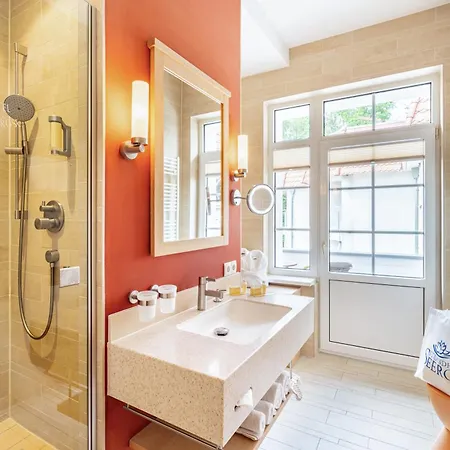 Strandhotel Seerose 4*