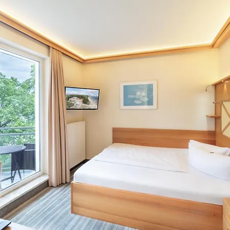 Strandhotel Seerose 4*