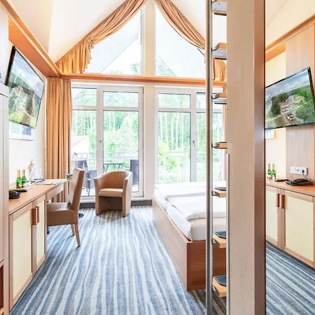 Strandhotel Seerose 4* Kolpinsee