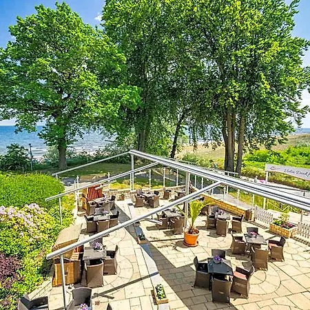 Strandhotel Seerose Kolpinsee
