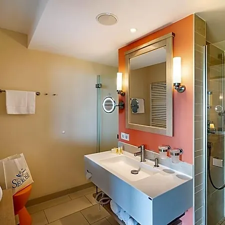 Hotel Strandhotel Seerose Kolpinsee