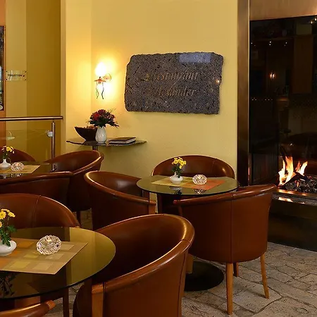 Strandhotel Seerose Hotell