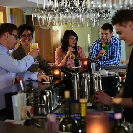 Hotel Strandhotel Seerose 4*