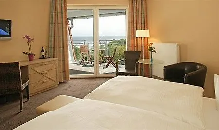 Strandhotel Seerose Hotel Kölpinsee