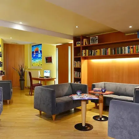 Strandhotel Seerose Hotell 4*