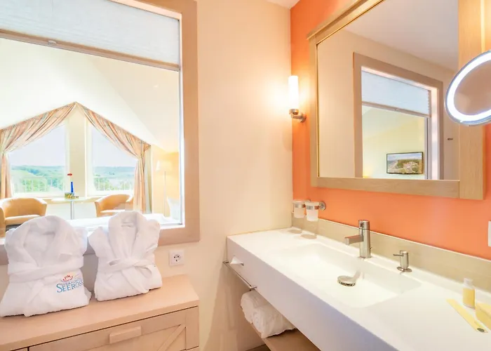 Strandhotel Seerose 4* Ostseebad Kölpinsee