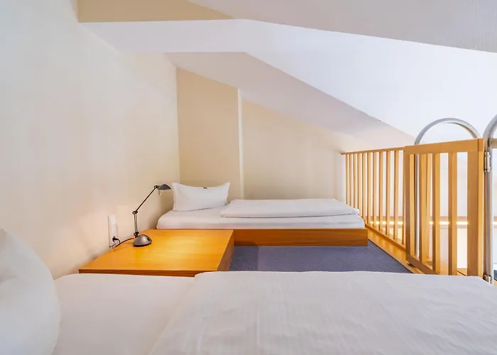 Hotel Strandhotel Seerose 4*