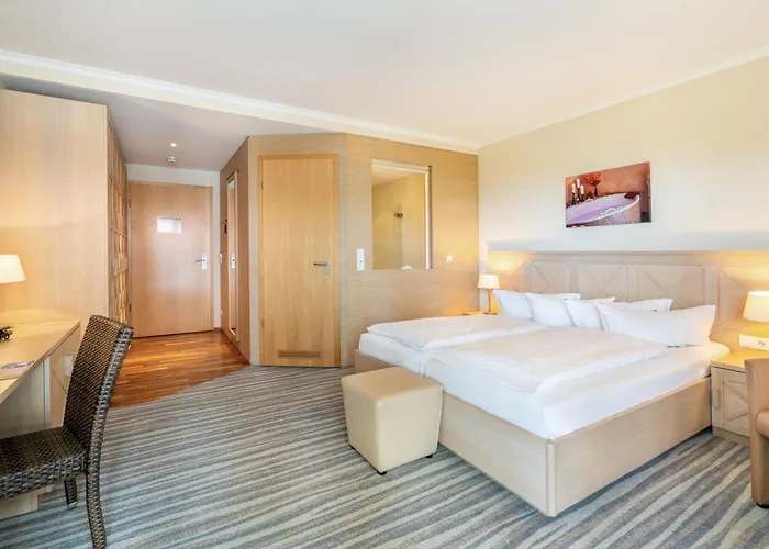 Hotel Strandhotel Seerose 4*