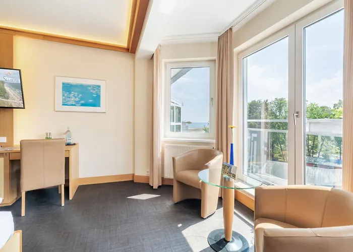 Strandhotel Seerose Hotel Ostseebad Kölpinsee