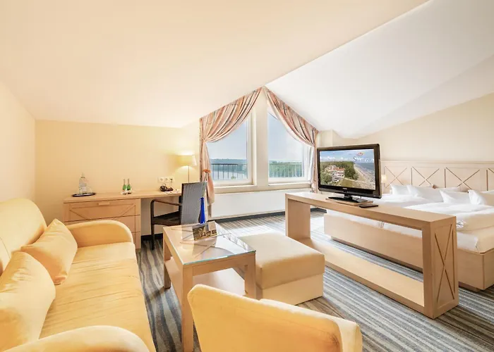 Hotel Strandhotel Seerose 4*