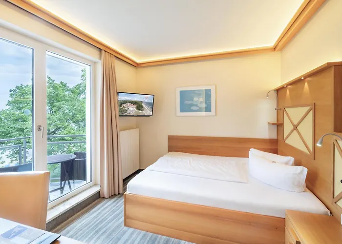 Strandhotel Seerose 4*