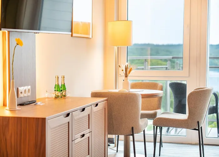 Strandhotel Seerose Hotel Ostseebad Kölpinsee