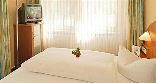 Strandhotel Seerose Hotel