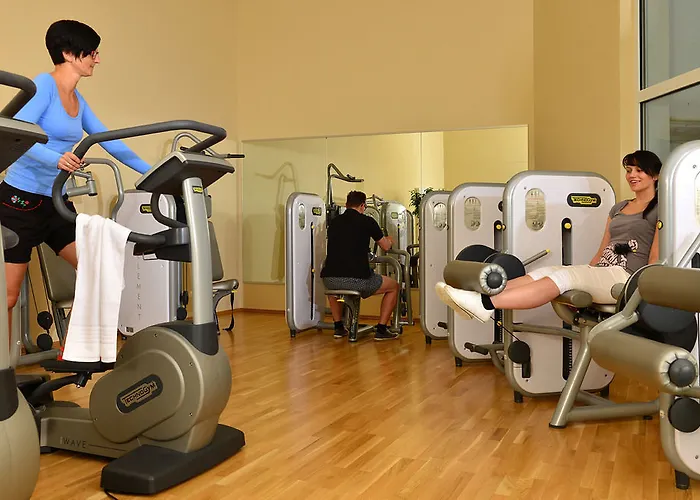 Strandhotel Seerose 4* Ostseebad Kölpinsee